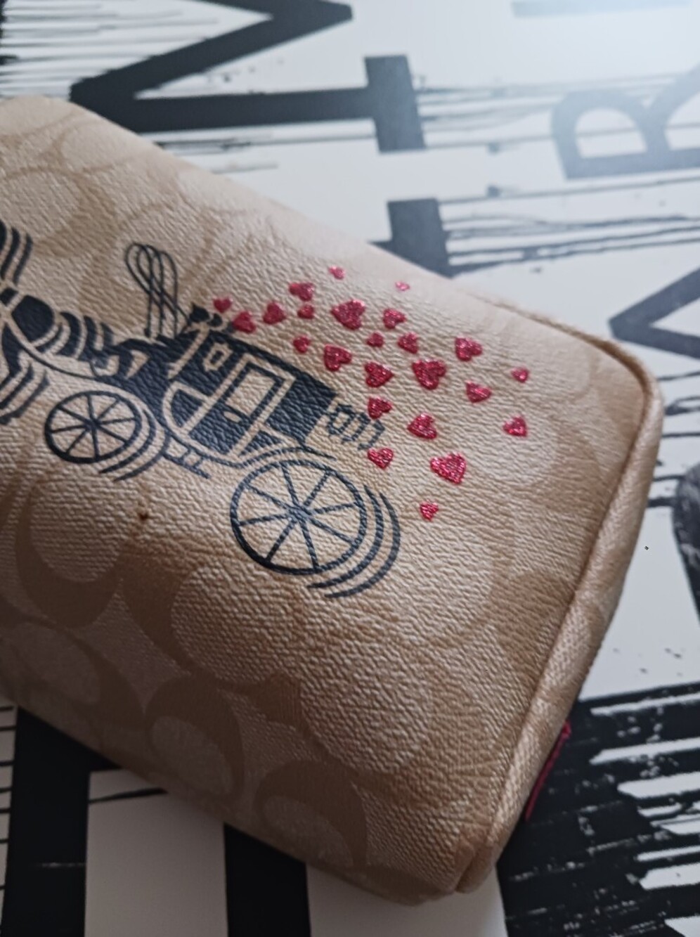 Coach Boxy Beige Signature Carriage Wristlet with Pink Strap and Red Heart - Picture 3 of 12